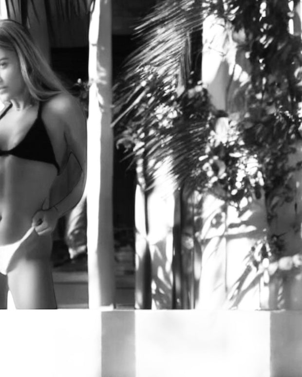 Textured bikini set